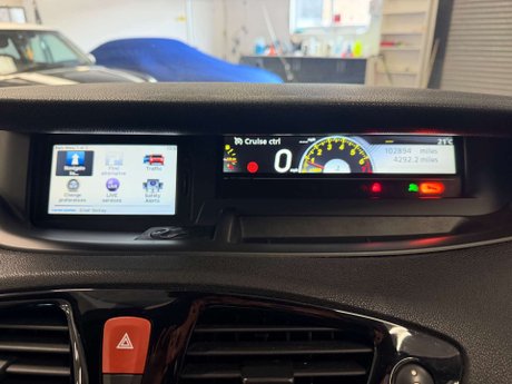 Renault Grand Scenic 1.6 VVT Dynamique TomTom Euro 5 5dr 22