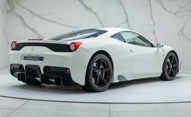 Ferrari 458 Speciale 3