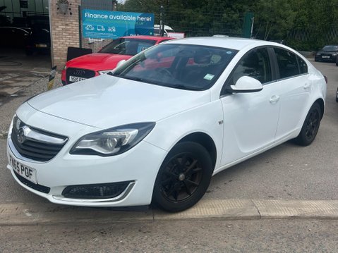 Vauxhall Insignia 2.0 CDTi ecoFLEX Design Euro 5 (s/s) 5dr 3