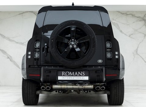 Land Rover Defender 110 V8 5