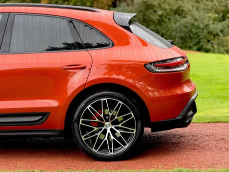 Porsche Macan S PDK 13