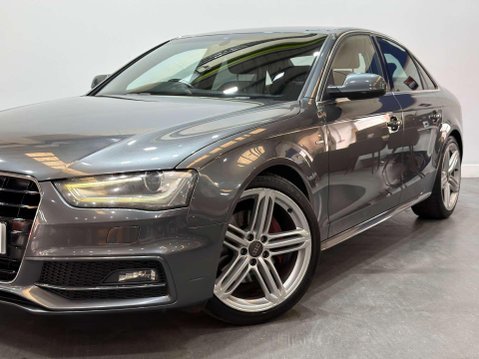 Audi A4 2.0 TFSI S line Saloon 4dr Petrol S Tronic quattro Euro 5 (s/s) (211 ps) 14