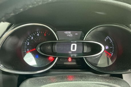 Renault Clio 1.5 dCi Dynamique S Nav Hatchback 5dr Diesel Manual Euro 6 (s/s) (90 ps) 8
