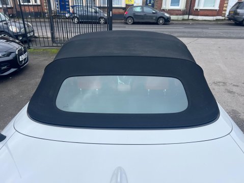 BMW 2 Series 2.0 220i Sport Euro 6 (s/s) 2dr 10