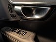 Volvo V90 2.0 D5 R-Design Plus Auto AWD Euro 6 (s/s) 5dr 19