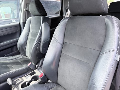Honda CR-V 2.0 I-VTEC ES-T 10