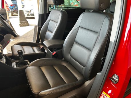SEAT Alhambra 2.0 TDI SE Lux Euro 5 (s/s) 5dr 17