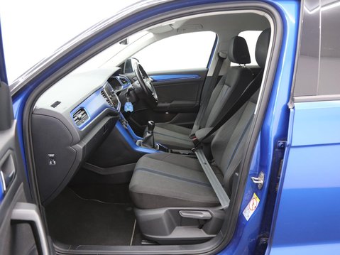 Volkswagen T-Roc 1.0 TSI Design Euro 6 (s/s) 5dr 22