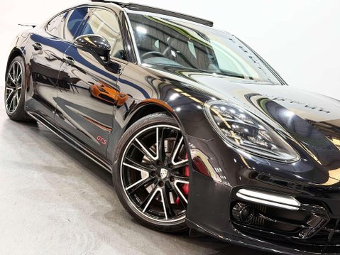 Porsche Panamera 4.0T V8 GTS Saloon 5dr Petrol PDK 4WD Euro 6 (s/s) (460 ps) 8