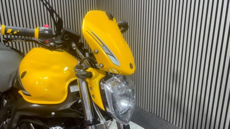 Yamaha FZ ONLY 16K CUSTOM 600CC NAKED BIKE NEW MOT WARRANTY 18