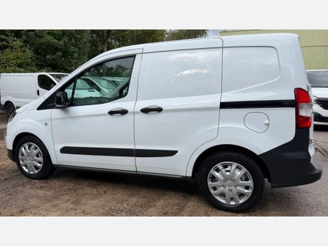 Ford Transit Courier 1.0 EcoBoost Leader Panel Van 4dr Petrol Manual L1 Euro 6 (s/s) (100 ps) 19