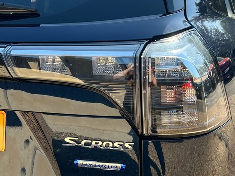 Suzuki S-Cross MOTION BOOSTERJET MHEV 16