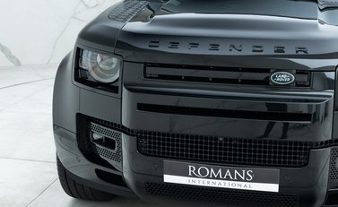 Land Rover Defender 110 V8 26