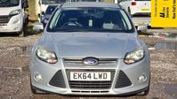 Ford Focus 1.6 Zetec Navigator Hatchback 5dr Petrol Powershift Euro 5 (125 ps) 2