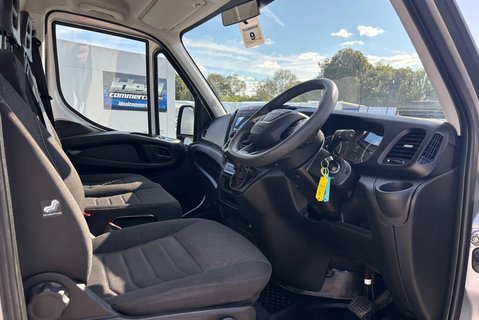 Iveco Daily 35C18 3750WB Business Hi-Matic Dropside 13