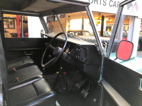 Land Rover 88 Series III 4 CYL 12