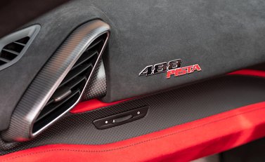 Ferrari 488 Pista 20