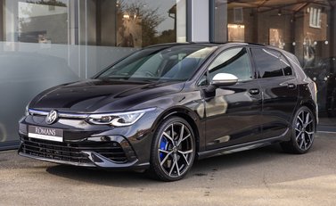 Volkswagen Golf R TSI 4MOTION 2