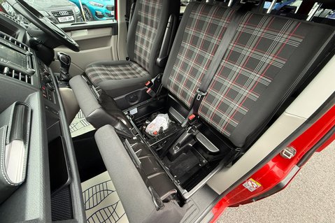 Volkswagen Transporter T30 TDI P/V HIGHLINE BMT DSG 6 SEAT KOMBI CONVERSION -NO VAT 38
