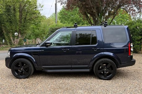 Land Rover Discovery 3.0 SD V6 HSE Luxury SUV 5dr Diesel Auto 4WD Euro 6 (s/s) (256 bhp) 16
