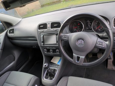 Volkswagen Golf MATCH 1.6 TDI 5 door hatchback 2 owners just 42,000m FSH+CAMBELT CHANGED 2