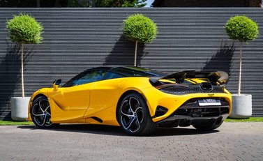 McLaren 750S 4