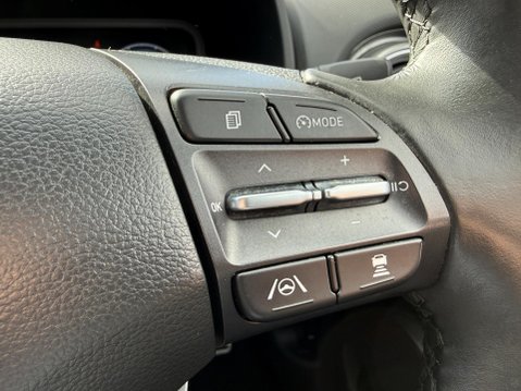 Hyundai KONA 39kWh Premium SUV 5dr Electric Auto (10.5kW Charger) (136 ps) 27