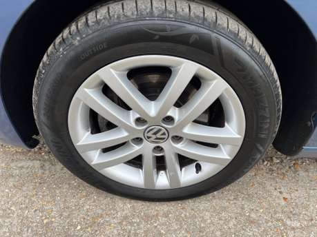 Volkswagen Touran SE TDI 19
