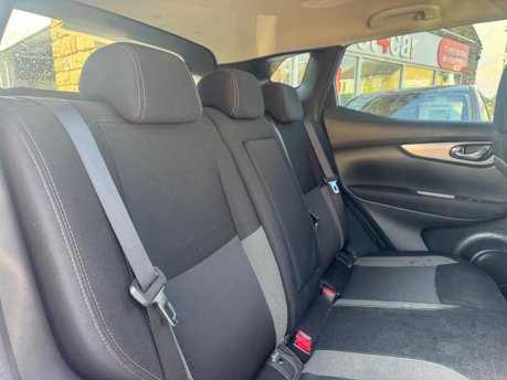 Nissan Qashqai N-CONNECTA DIG-T 9
