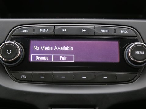 Vauxhall Viva 1.0i SE Euro 6 5dr 16