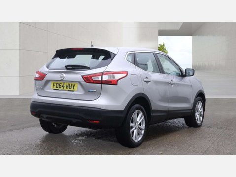 Nissan Qashqai 1.6 Qashqai Acenta dCi CVT 5dr 4