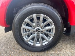 Mitsubishi L200 2.4 L200 Barbarian DI-D Auto 4WD 14