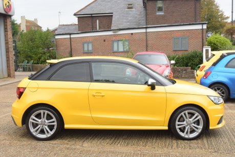 Audi A1 S1 QUATTRO 12