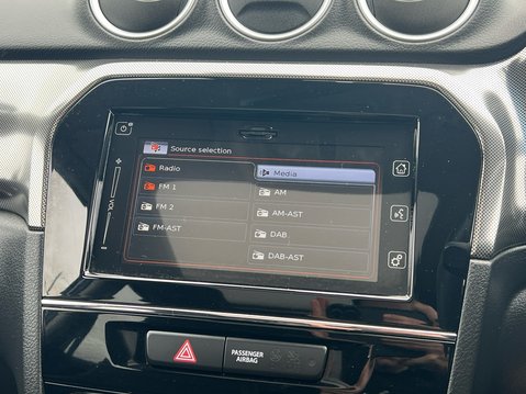 Suzuki Vitara SZ5 BOOSTERJET MHEV 23