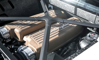 Lamborghini Huracan Performante 32