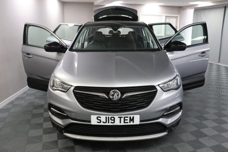 Vauxhall Grandland X SPORT NAV S/S