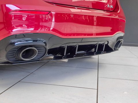 Mercedes-Benz A Class 2.0 AMG A 35 Premium + MHEV 4M A 4WD 5dr 44