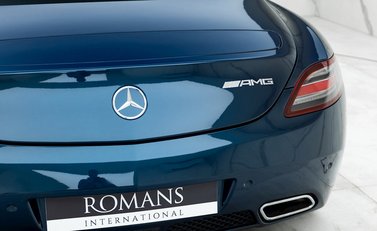 Mercedes-Benz SLS AMG 21