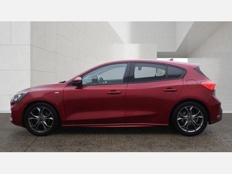 Ford Focus 1.0T EcoBoost ST-Line Euro 6 (s/s) 5dr 2