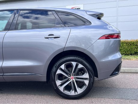 Jaguar F-Pace 2.0 D200 MHEV R-Dynamic HSE Auto AWD Euro 6 (s/s) 5dr 55