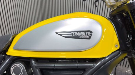 Ducati Scrambler 800 ICON 2016 ONLY 9K LEO VINCE EXHAUST LONG MOT 803CC 24