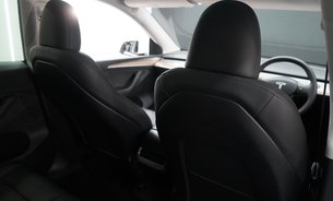 Tesla Model Y RWD Comfort Suspension One Owner Low Mileage Heated Seats & Steering Wheel  14