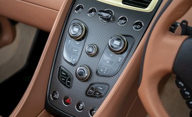 Aston Martin Zagato Vanquish Speedster 18