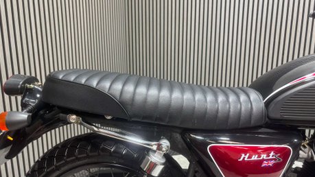 Bullit Hunt 2020 ONLY 1K MODERN 125CC RETRO BIKE CAFE RACER LEARNER 33