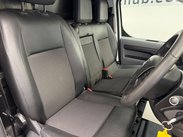 Vauxhall Vivaro 1.5 Vivaro 2900 Sportive S/S 30