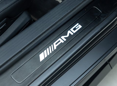 Mercedes-Benz AMG GT R Roadster 31