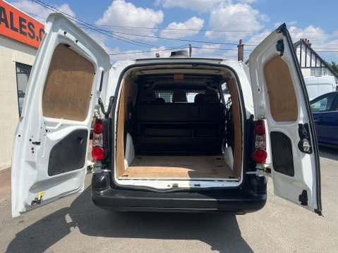 Citroen Berlingo 1.6 Berlingo 725 X Blue HDi 5 SEATER CREW VAN LWB 22