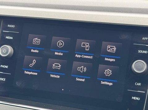 Volkswagen Polo 1.0 TSI SE Hatchback 5dr Petrol Manual Euro 6 (s/s) (95 ps) 18