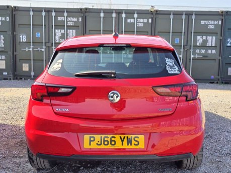 Vauxhall Astra 1.4i Turbo SRi Hatchback 5dr Petrol Auto Euro 6 (s/s) (150 ps) 11