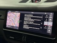 Porsche Cayenne 3.0T V6 Coupe 5dr Petrol TiptronicS 4WD Euro 6 (s/s) (340 ps) 46